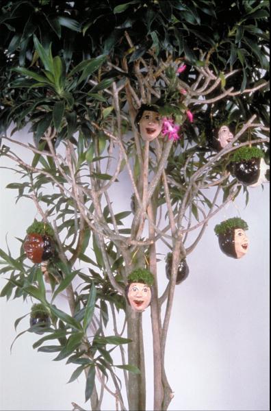 tree with heads